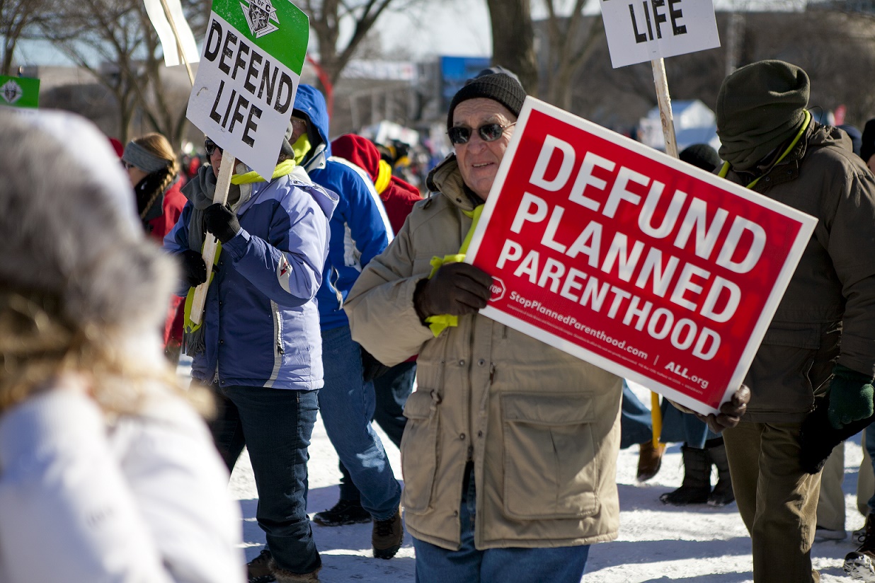 Planned Parenthood – Il Congresso Usa taglia i finanziamenti 1