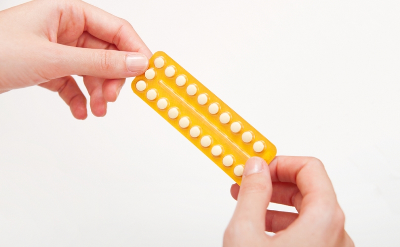 Pillola anticoncezionale e controindicazioni: nessuno ne parla. E la salute delle donne? 1