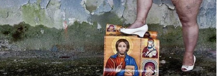 Torino – Arte LGBT insulta Gesù e la Madonna con il patrocinio del Comune 1