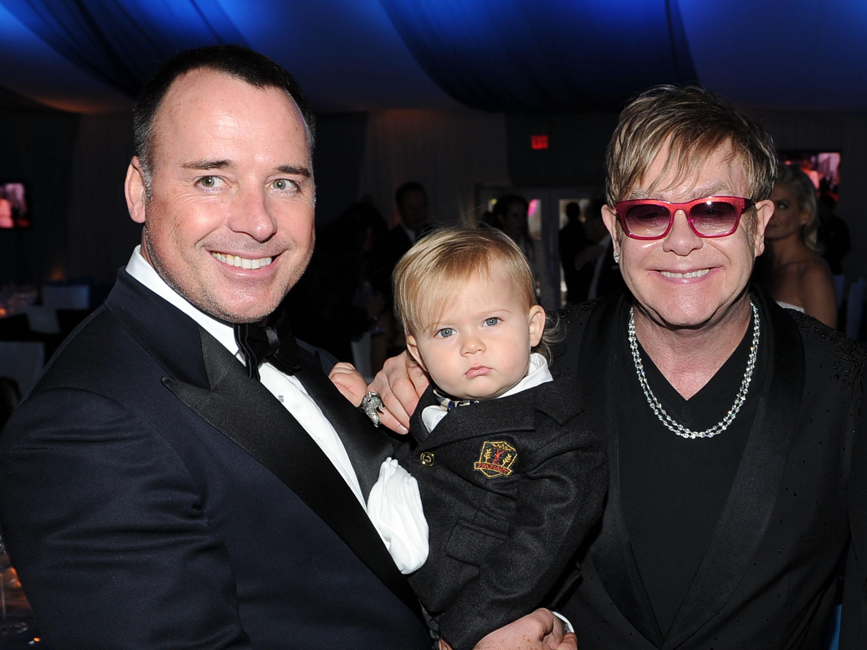 Elton John: Gesù super-intelligente gay e favorevole alle nozze omosessuali 1
